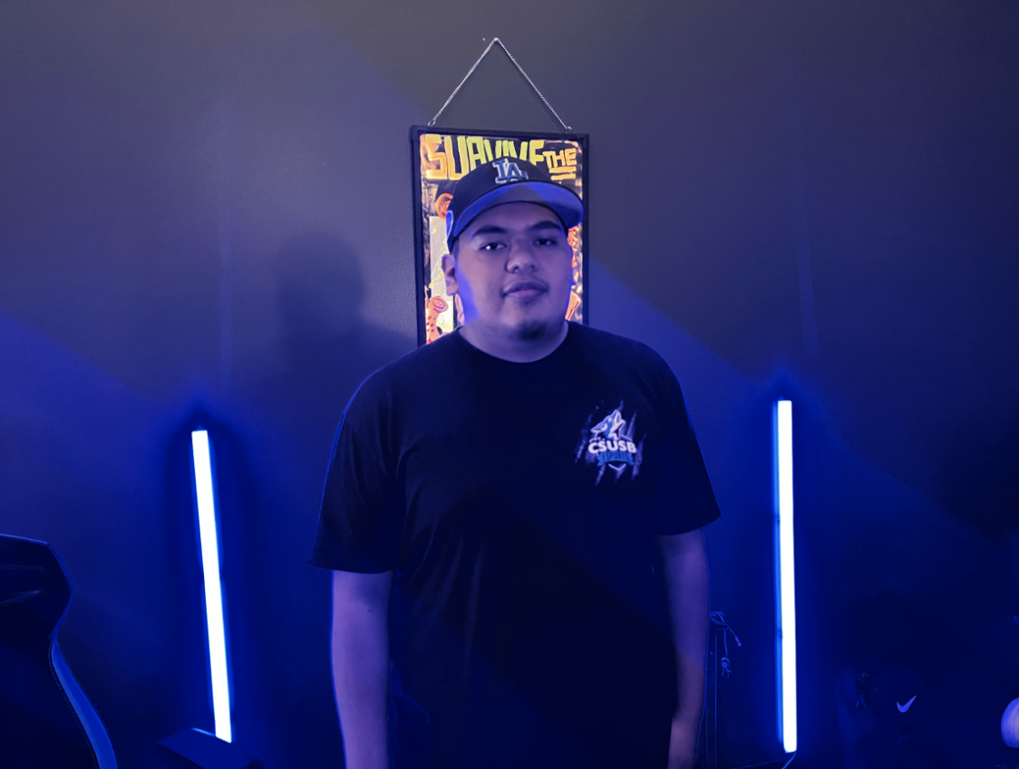 Jason Hernandez, A Dedicated Student and Esport Player “I think I balance my time wisely enough, where I can do everything”